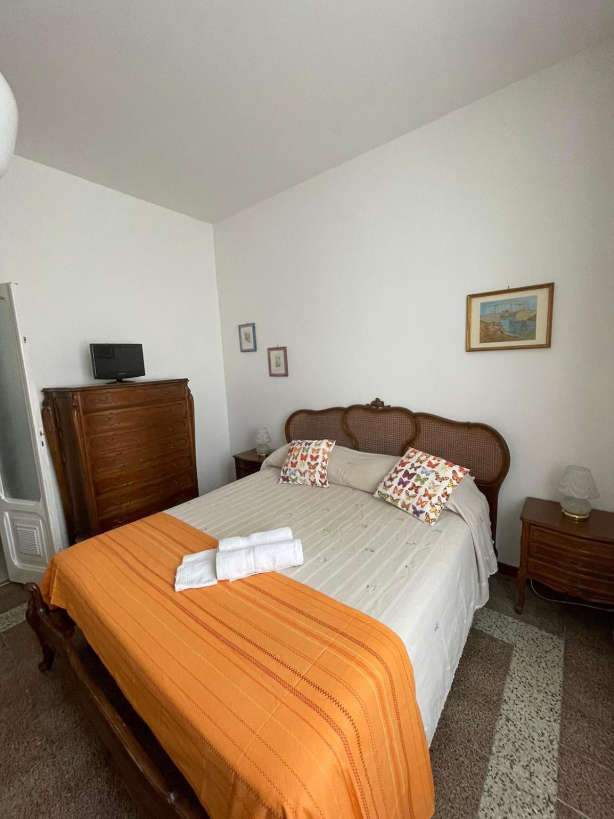 Tommy Guest House Λα Σπέτσια Εξωτερικό φωτογραφία